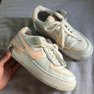 Women’s Air Force 1 shadow 9